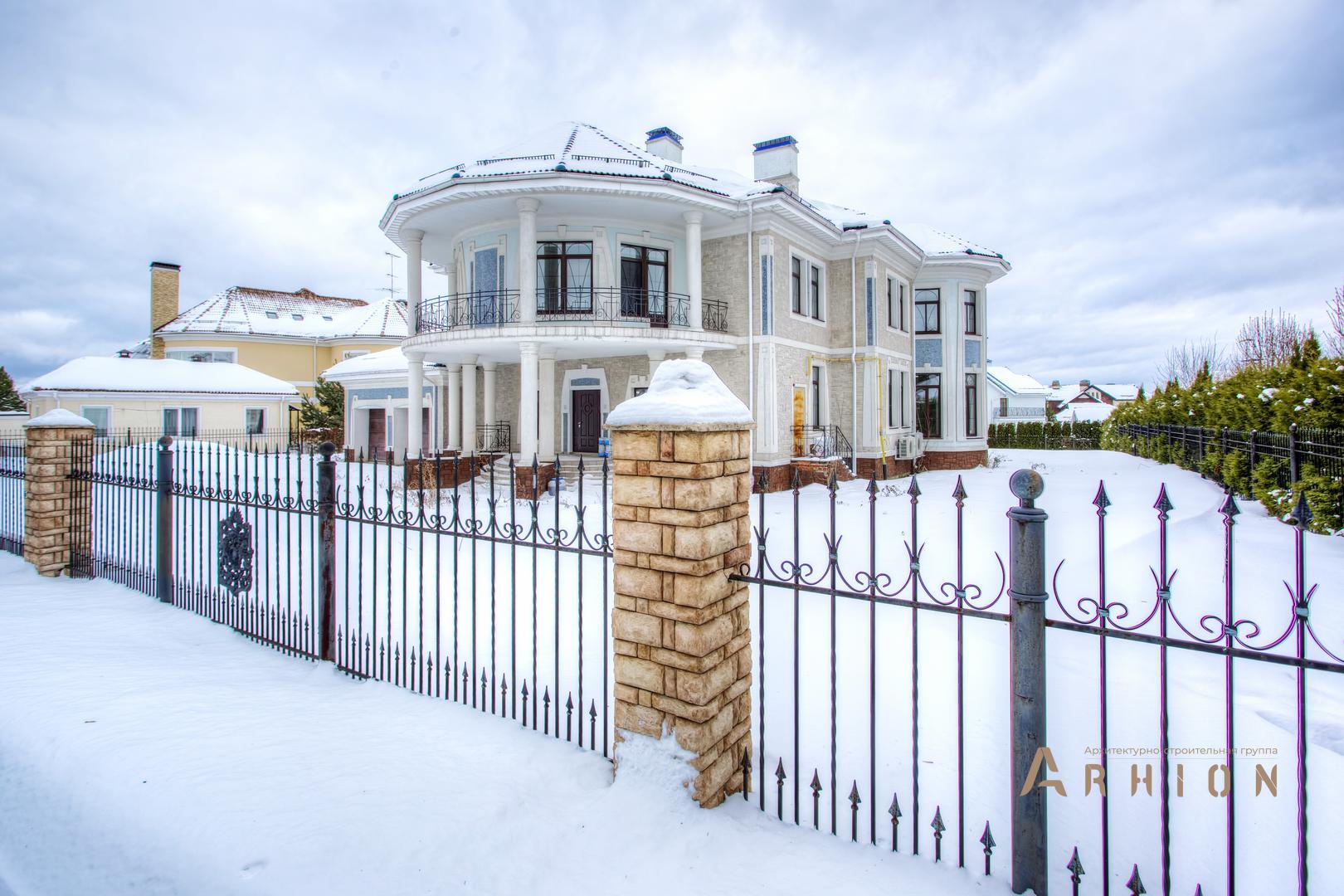 3. Проект двухэтажного дома в современном классическом стиле с многоскатной кровлей, gk-02, площадью - 410 кв c сауной, терассой, балконом, гаражом, эркером, вторым светом